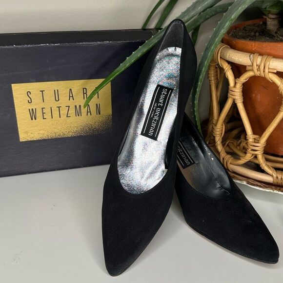 VTG Stuart Weitzman Lorraine Black Peau de Soie Pumps 7.5 AA Kitten Heels Spain - Picture 1 of 15